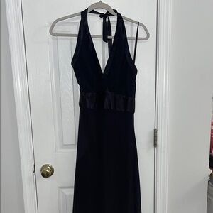 Elegant Black Halter Evening Dress